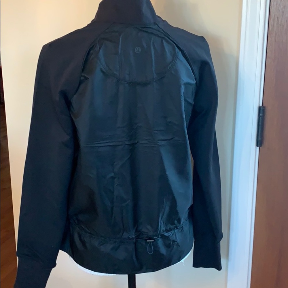 New Lululemon Swept Along Jacket - Picture 2 of 7